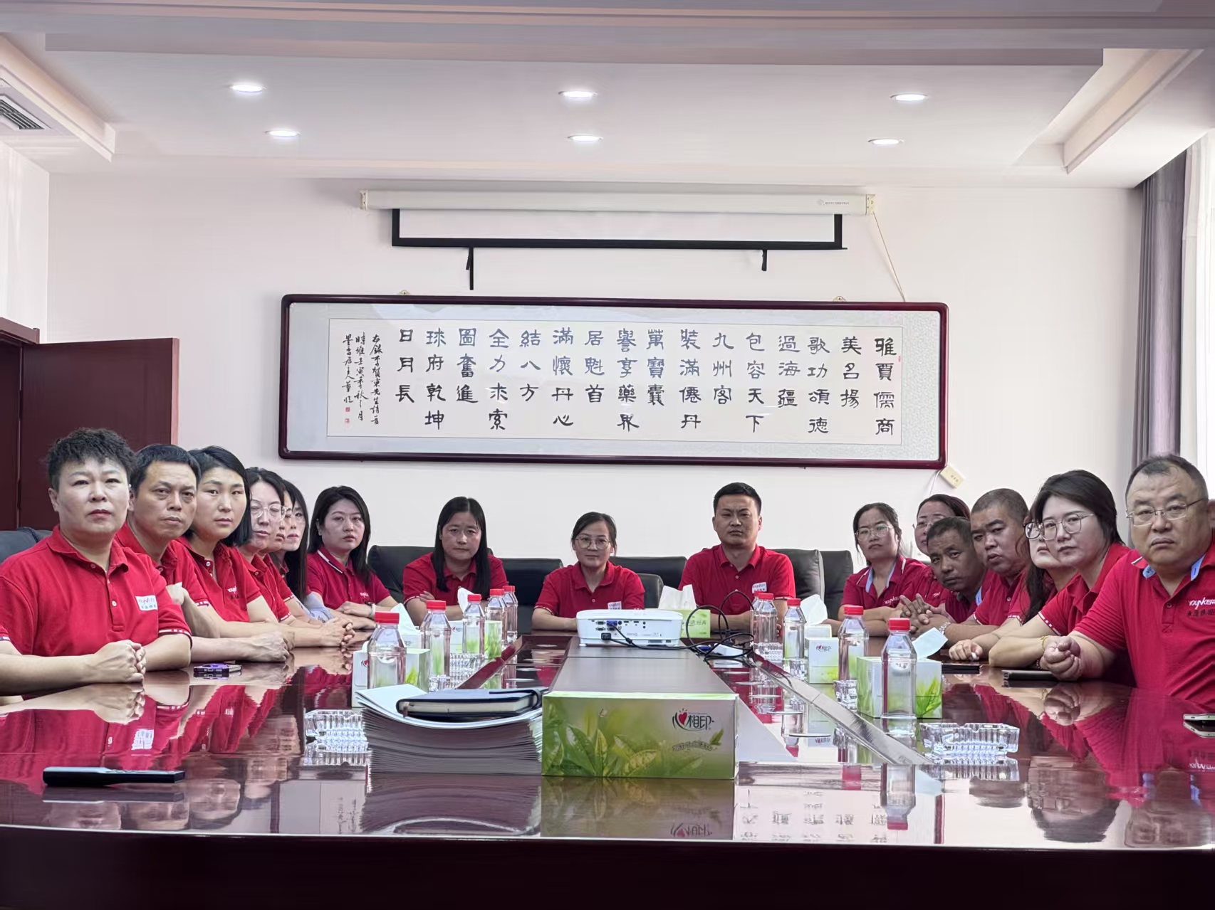 雄師振威耀寰宇，匠心鑄就藥安魂——觀國(guó)慶大閱兵有感